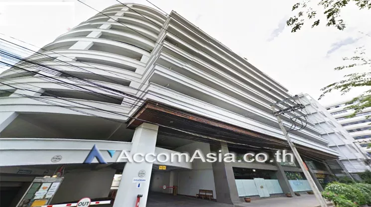  Bangkok Union Insurance Office space  for Rent BTS Sala Daeng in Silom Bangkok